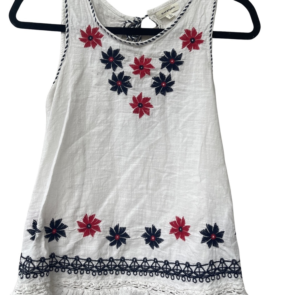 Max Studio White Top with Red and blue embroidered Floral Design